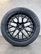 NEU ORIGINAL 20 ZOLL PORSCHE MACAN RS SPYDER 95B WINTERRÄDER