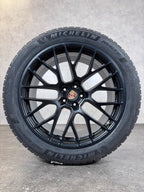 NEU ORIGINAL 20 ZOLL PORSCHE MACAN RS SPYDER 95B WINTERRÄDER