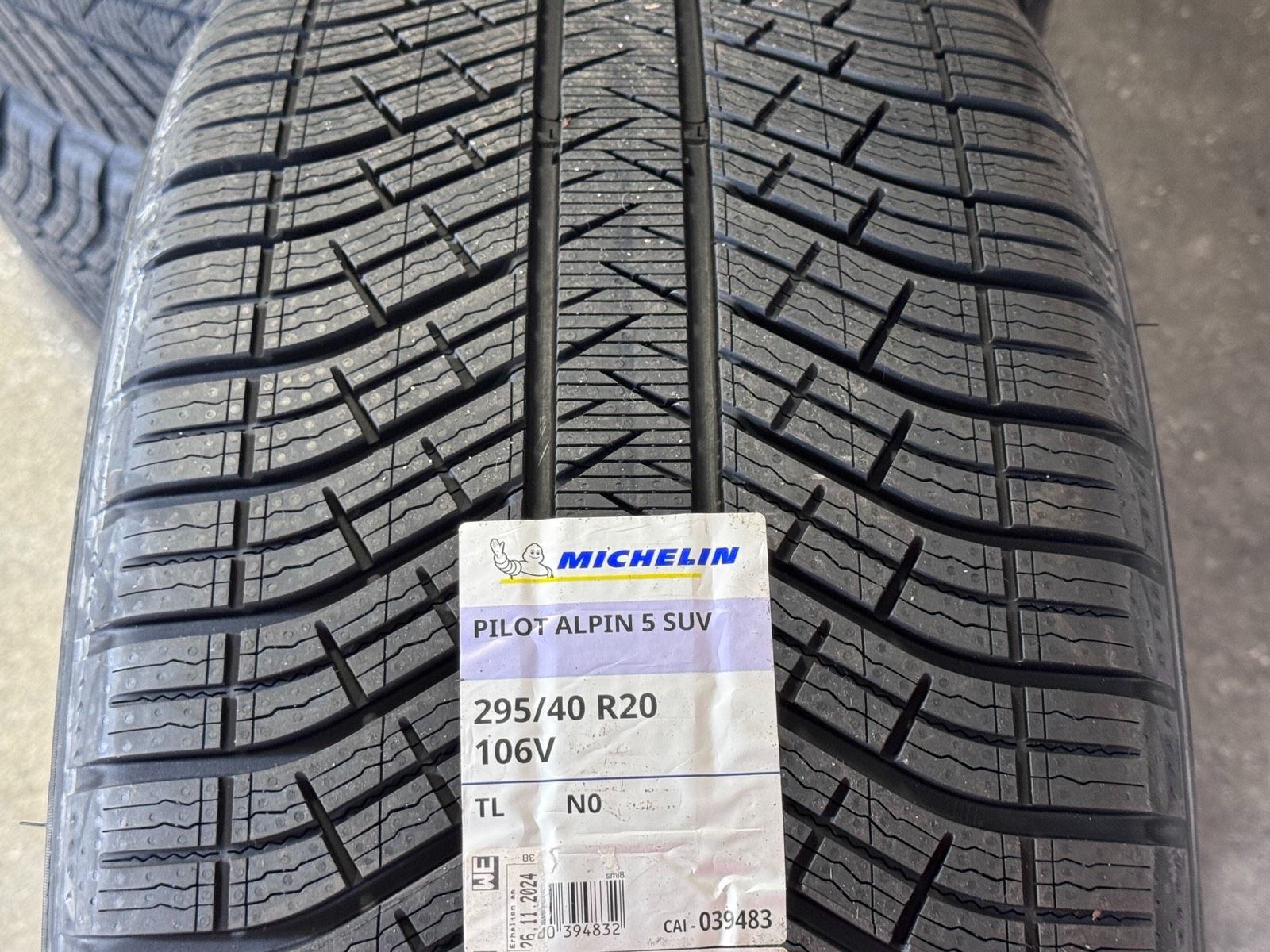 NEU ORIGINAL 20 ZOLL PORSCHE MACAN RS SPYDER 95B WINTERRÄDER