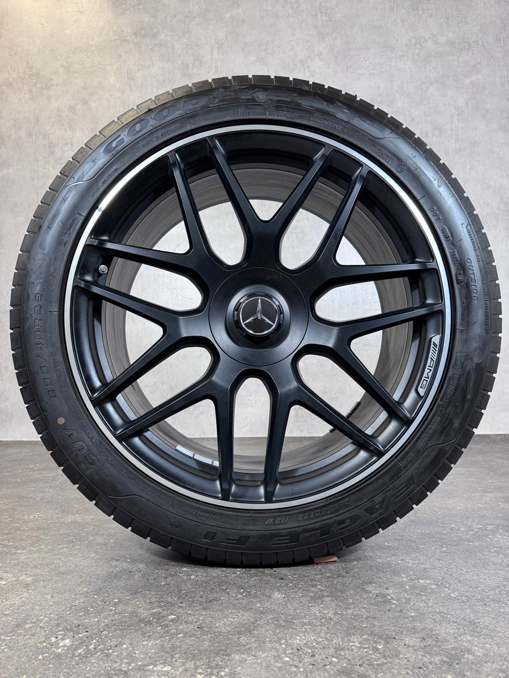 ORIGINAL 22 ZOLL MERCEDES G63 W465 W463 FELGEN SOMMERRÄDER AMG