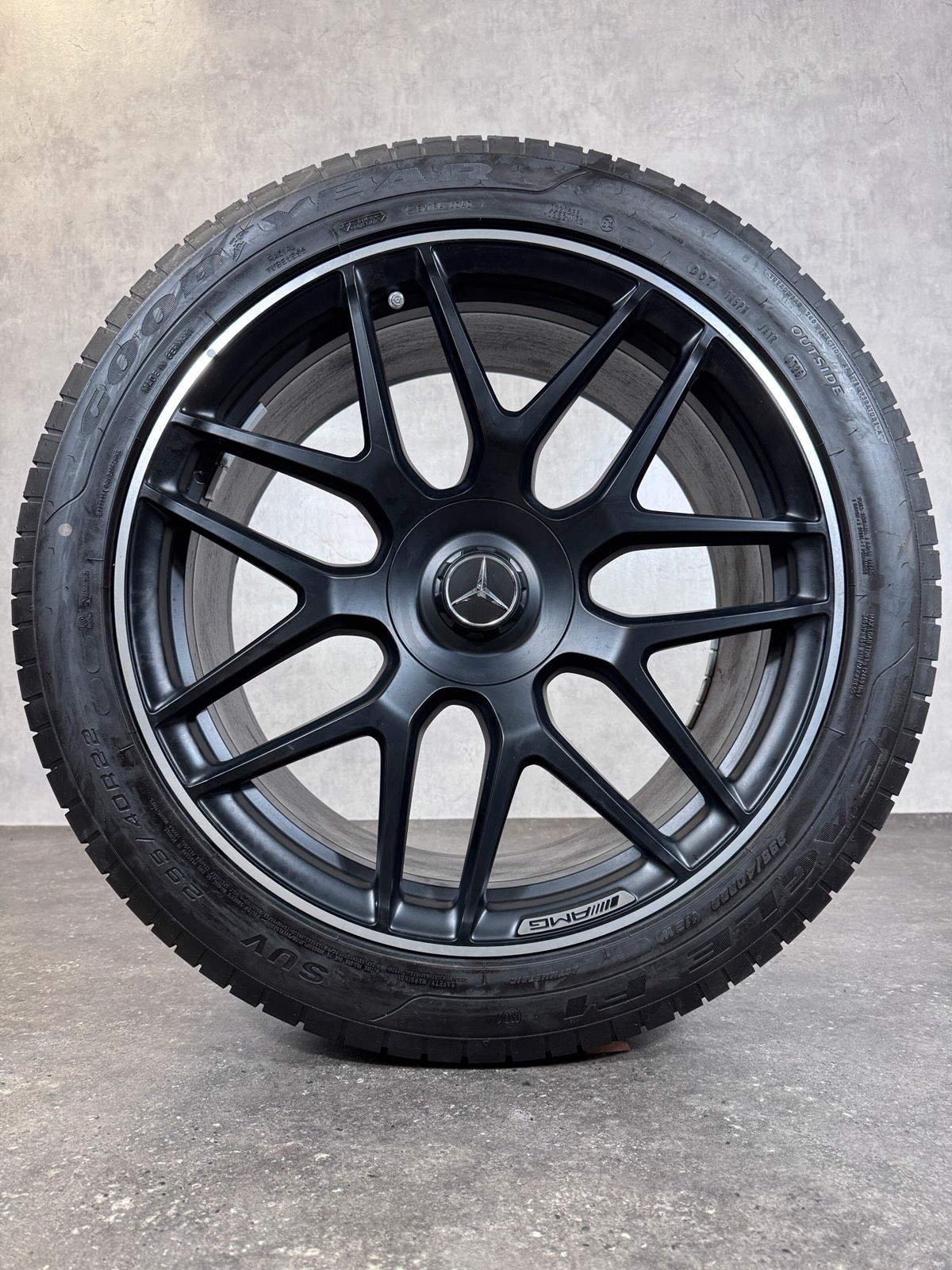 ORIGINAL 22 ZOLL MERCEDES G63 W465 W463 FELGEN SOMMERRÄDER AMG
