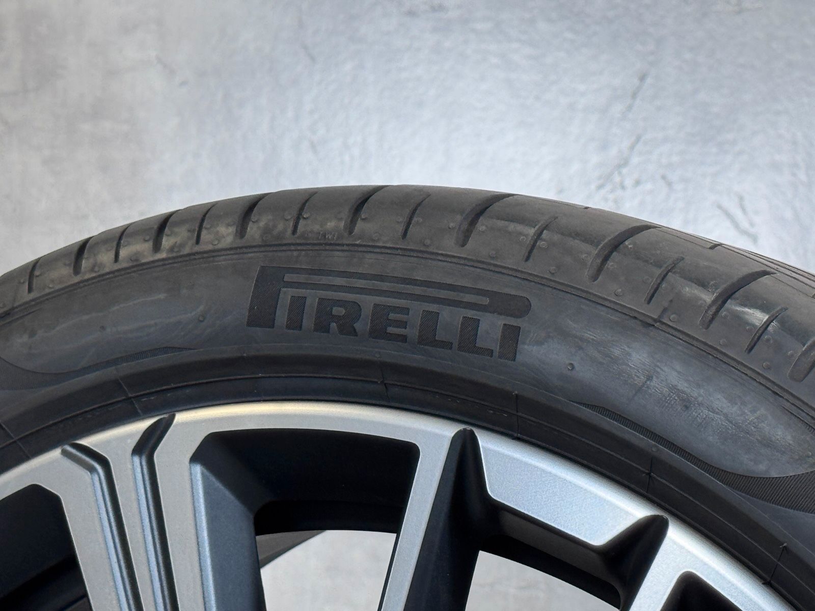 ORIGINAL 20 ZOLL BMW X1 U11 X2 U10 869 SOMMER INDIVIDUAL