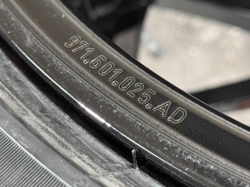 ORIGINAL 21 ZOLL PORSCHE PANAMERA 971 G2 TURBO IV SOMMERRÄDER
