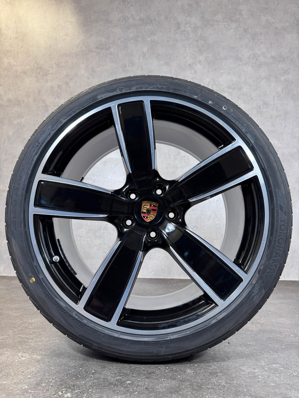 NEU ORIGINAL 22 ZOLL PORSCHE CAYENNE COUPE E3 SPORT CLASSIC SOMME