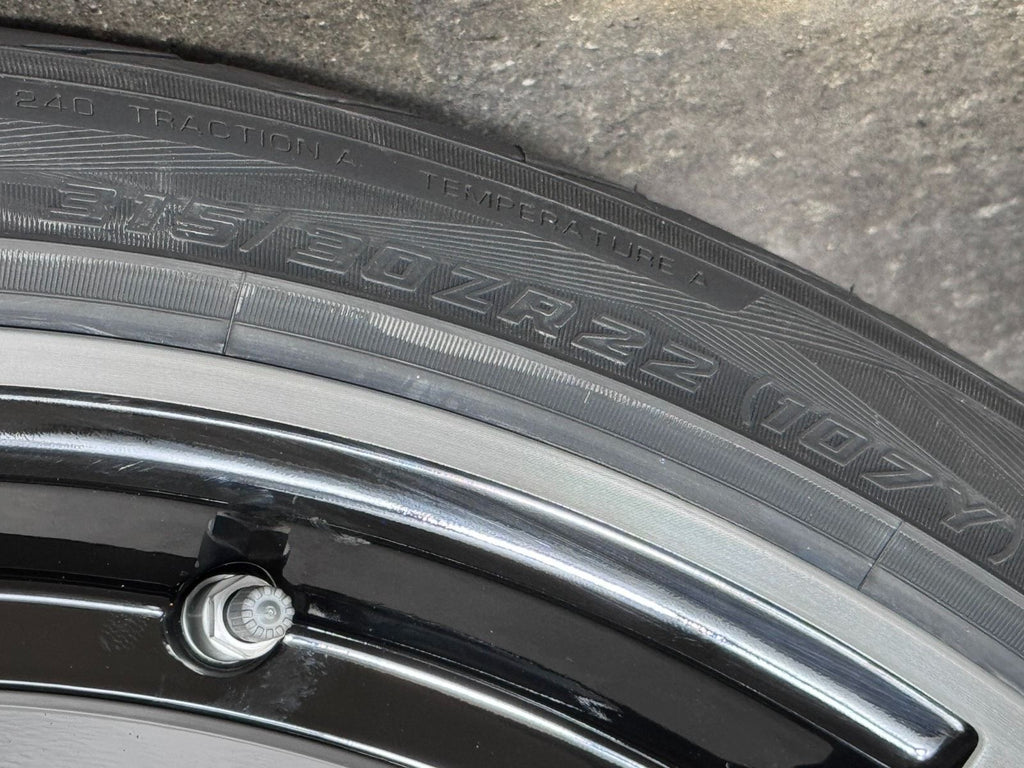 NEU ORIGINAL 22 ZOLL PORSCHE CAYENNE COUPE E3 SPORT CLASSIC SOMME