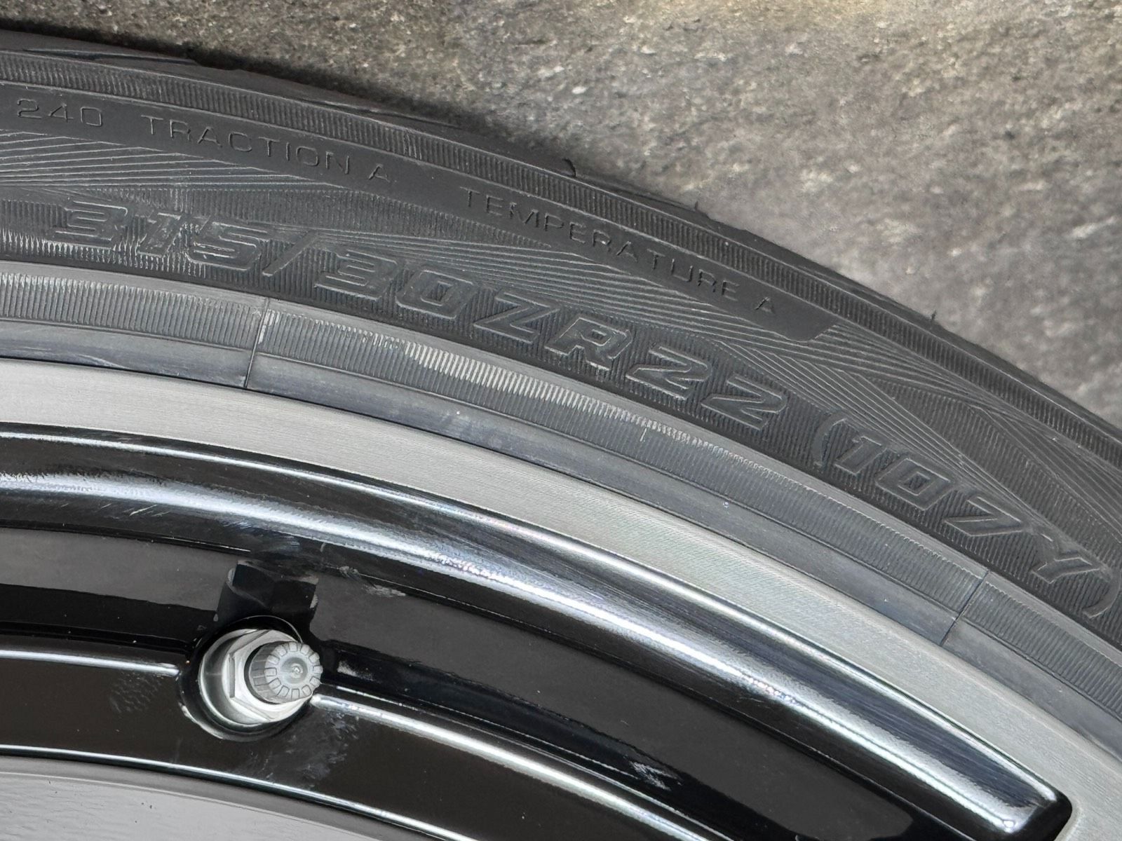 NEU ORIGINAL 22 ZOLL PORSCHE CAYENNE COUPE E3 SPORT CLASSIC SOMME