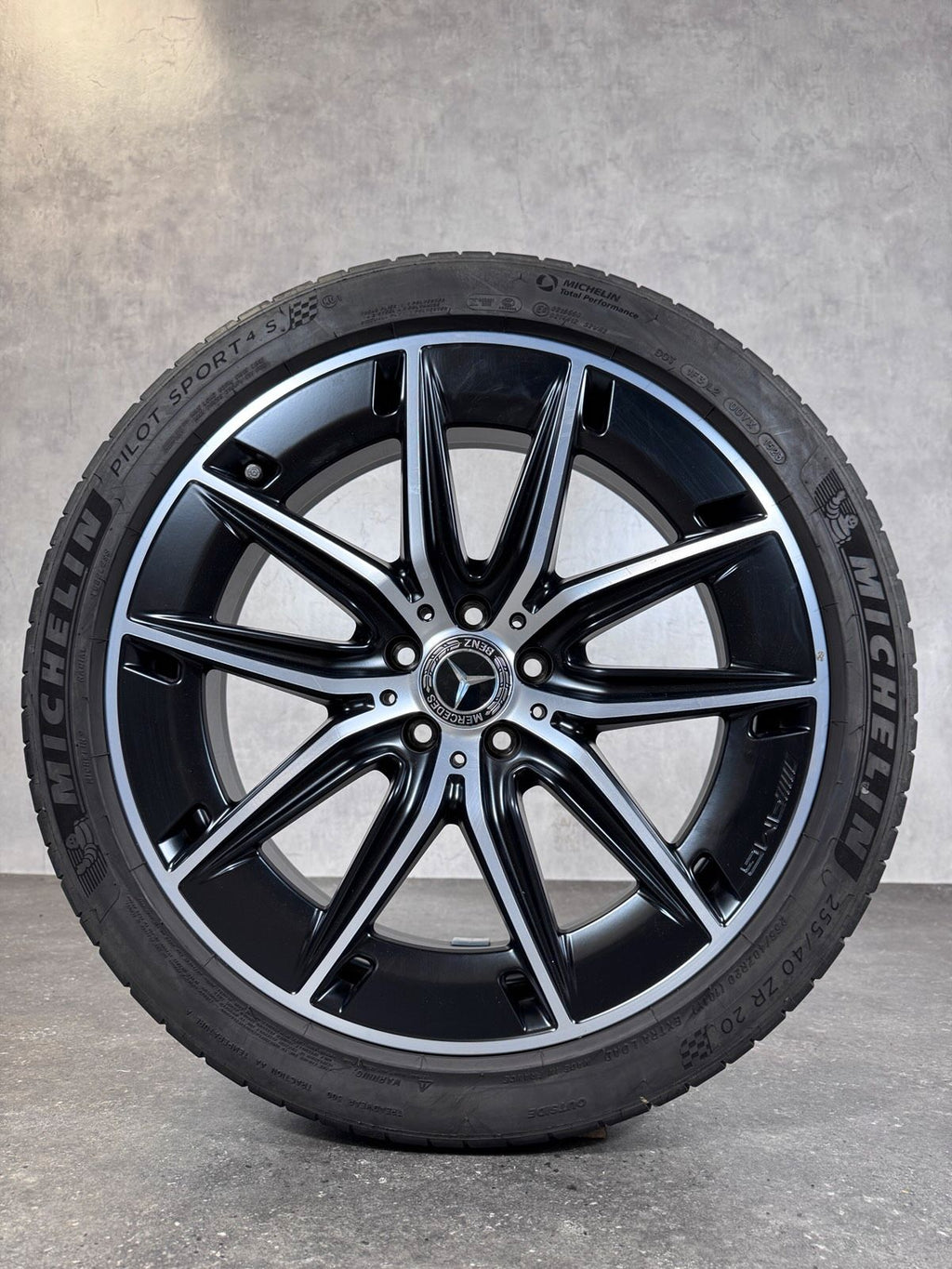 ORIGINAL 20 ZOLL MERCEDES AMG GLA35 GLB35 H247 X247 SOMMERRÄDER