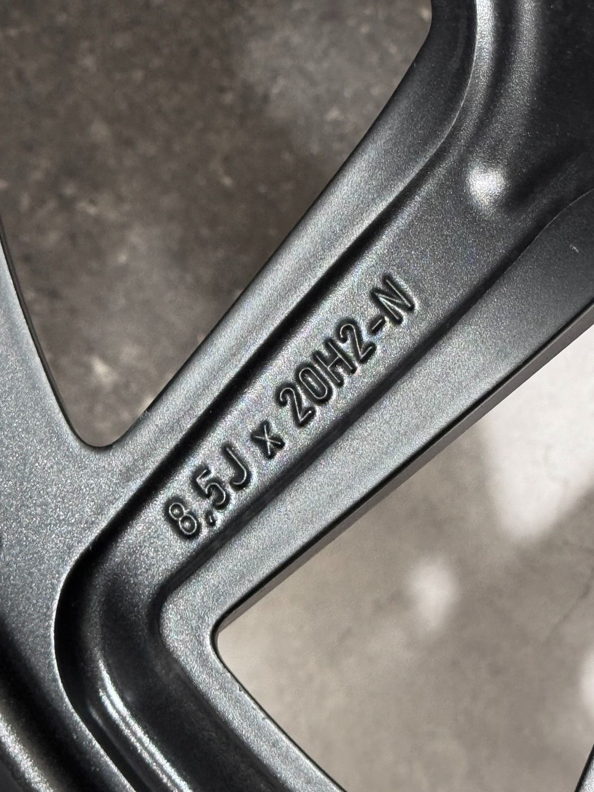ORIGINAL 20 ZOLL MERCEDES AMG GLA35 GLB35 H247 X247 SOMMERRÄDER