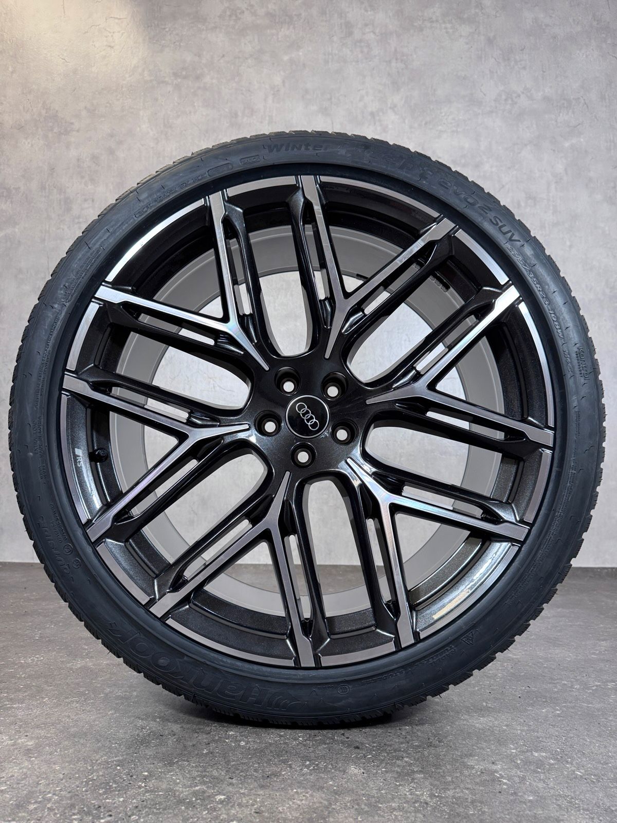 NEU ORIGINAL 23 ZOLL AUDI RS Q8 RSQ8 4M8 WINTERRÄDER 4M8601025BJ