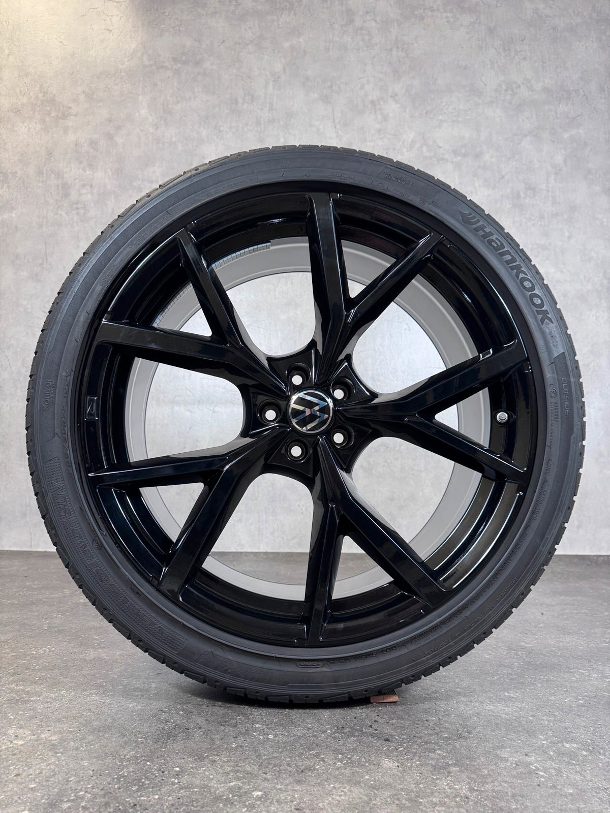 ORIGINAL 22 ZOLL VW TOUAREG III CR ESTORIL SOMMERRÄDER 760601025A