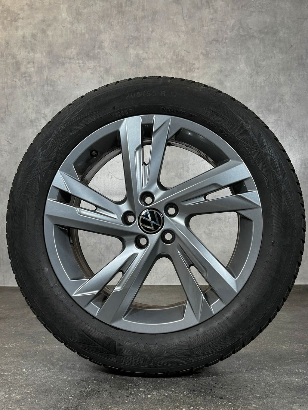 ORIGINAL 17 ZOLL VW T-Cross A11 VALENCIA WINTERRÄDER 2GA601025AM