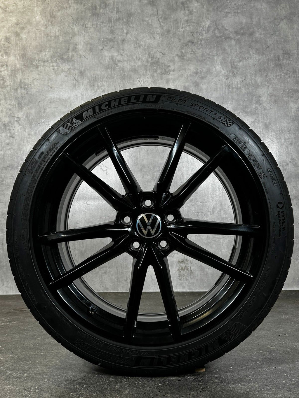 ORIGINAL 19 ZOLL VW PASSAT 3G B8 PRETORIA SOMMERRÄDER SCHWARZ
