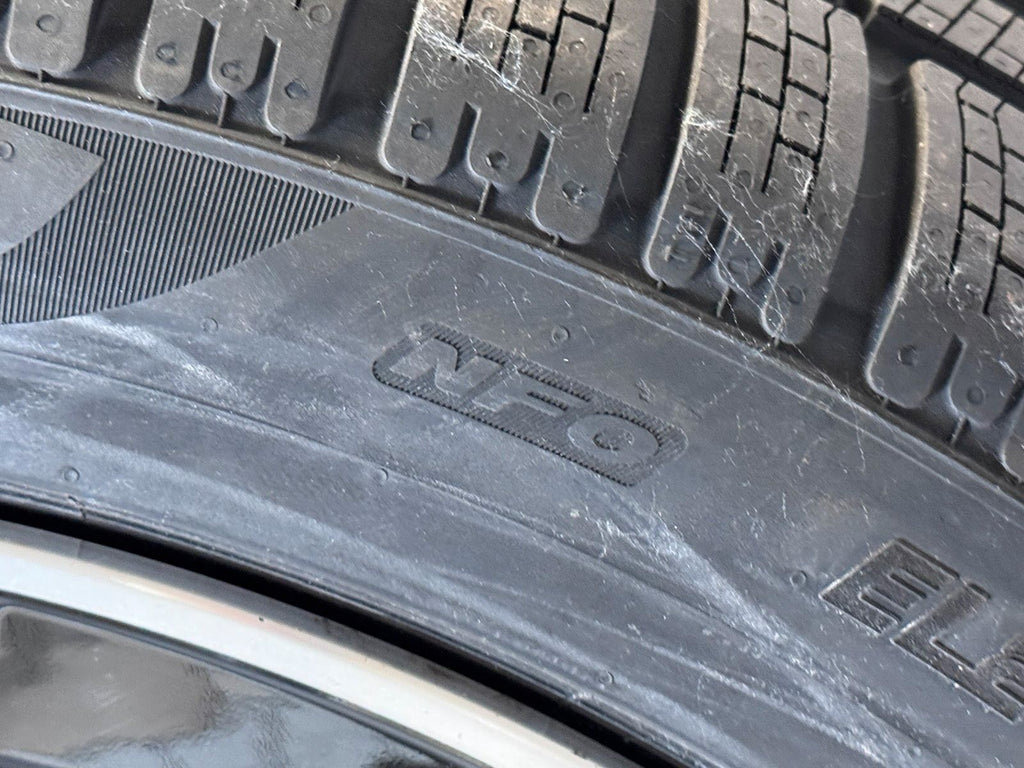 ORIGINAL 20 ZOLL PORSCHE TAYCAN II AERO II WINTERRÄDER 9J1
