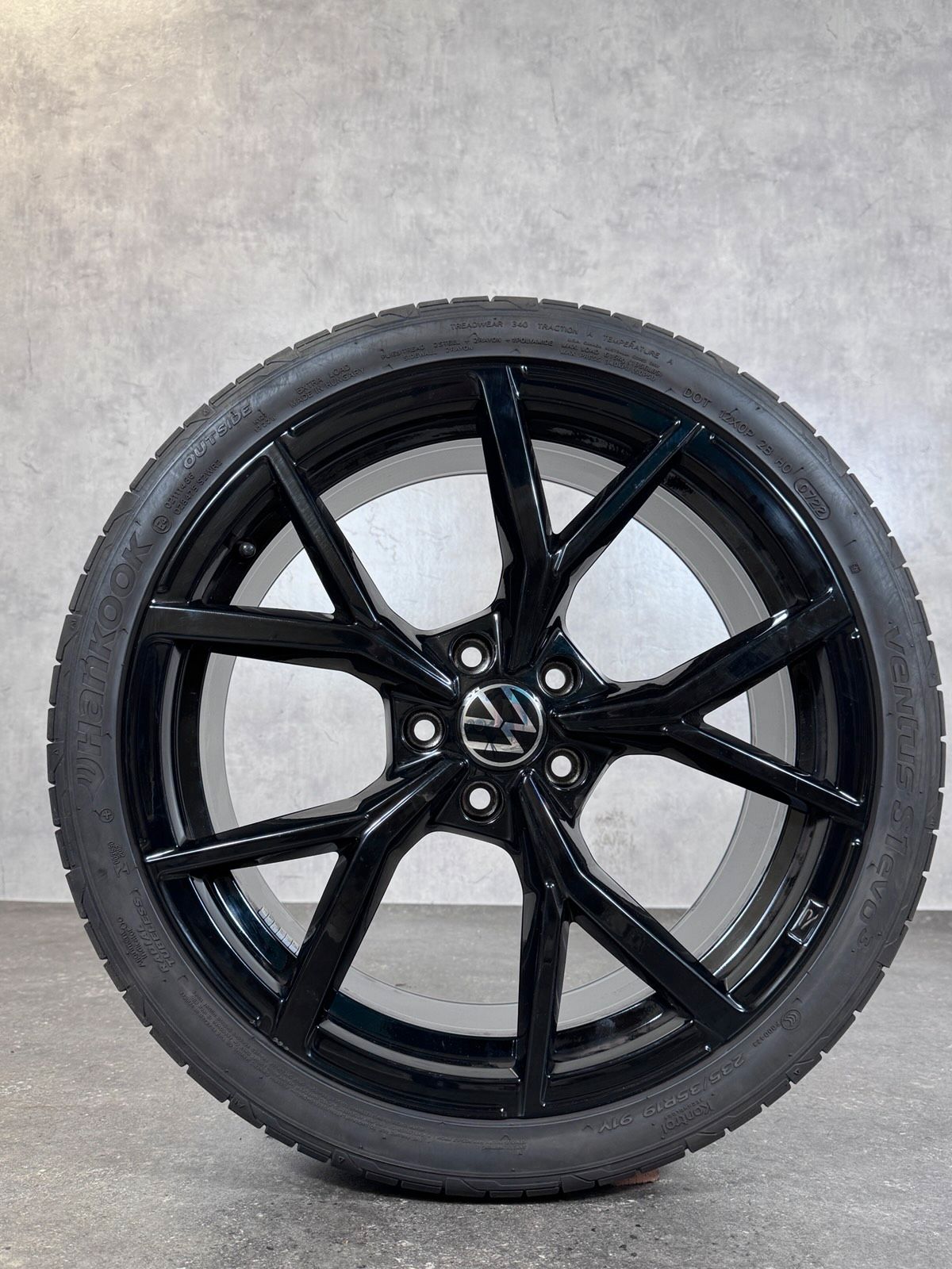 ORIGINAL 19 ZOLL VW GOLF 8 VIII ESTORIL SOMMERRÄDER 5H0601025S