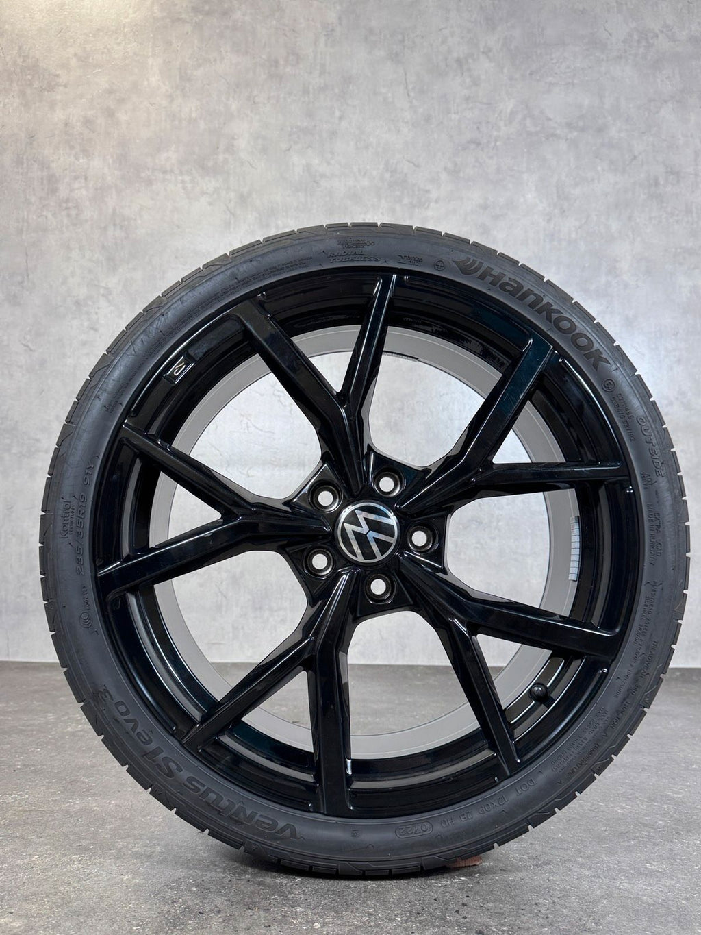 ORIGINAL 19 ZOLL VW GOLF 8 VIII ESTORIL SOMMERRÄDER 5H0601025S