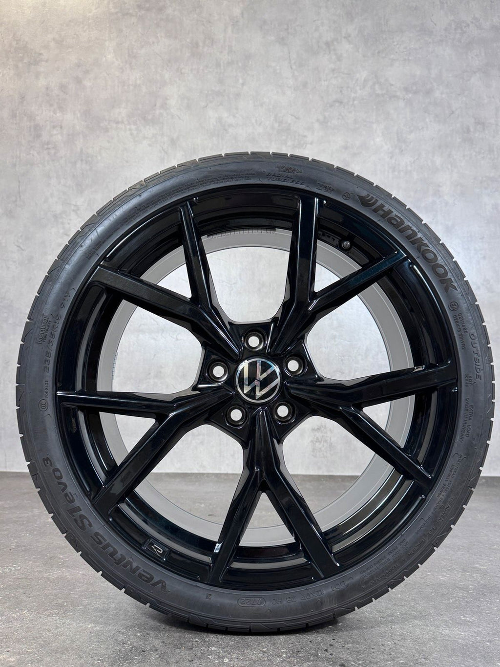 ORIGINAL 19 ZOLL VW GOLF 8 VIII ESTORIL SOMMERRÄDER 5H0601025S