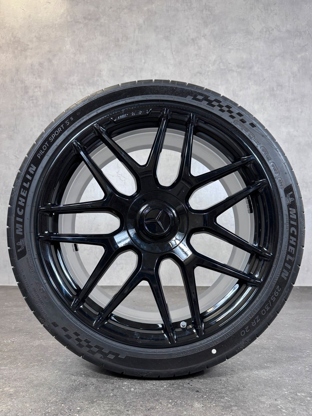 ORIGINAL 20 ZOLL MERCEDES E63 W213 S213 SOMMERRÄDER DOT 24
