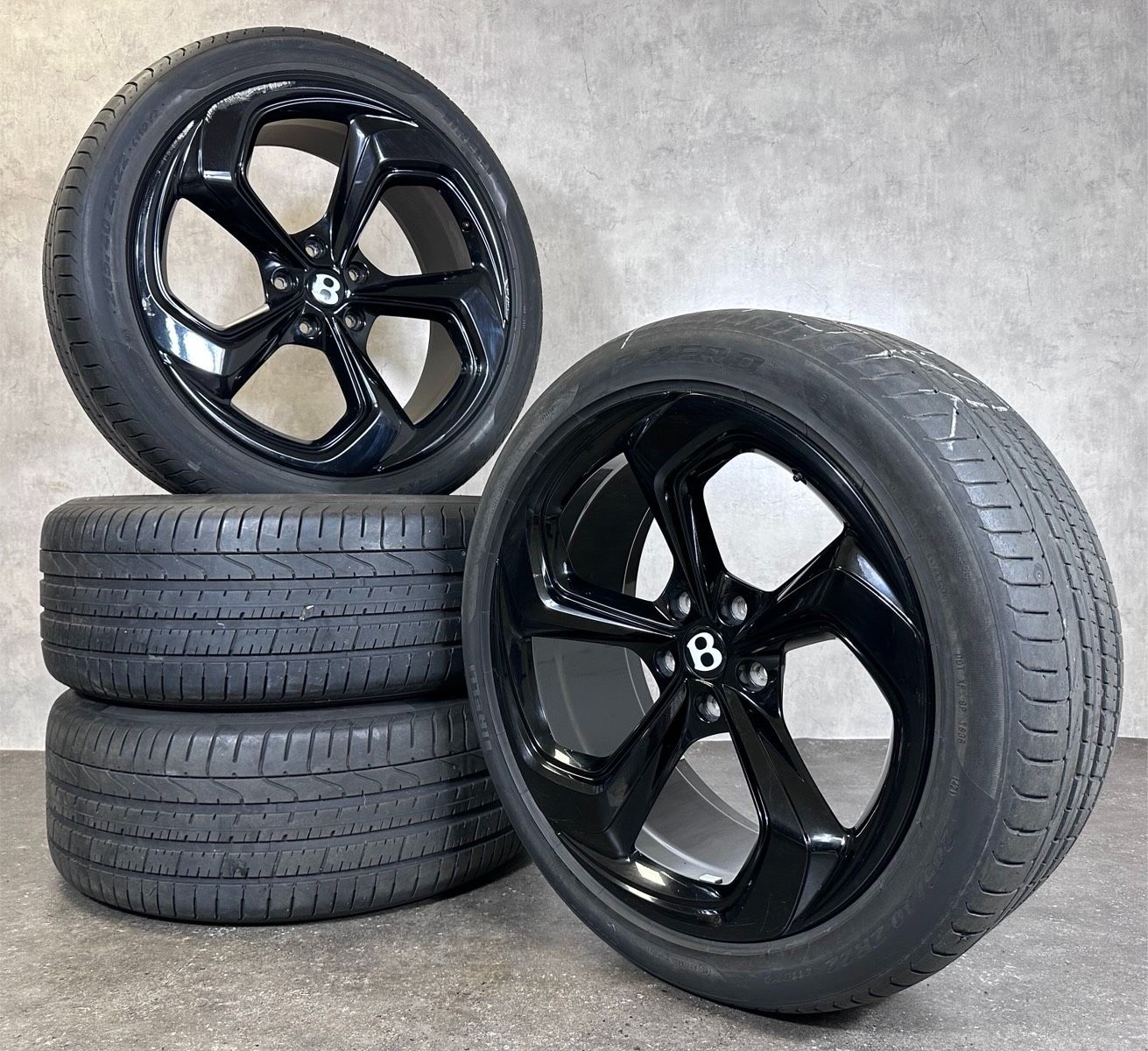 ORIGINAL 22 ZOLL BENTLEY BENTAYGA AV1 SOMMERRÄDER 36A601025BT