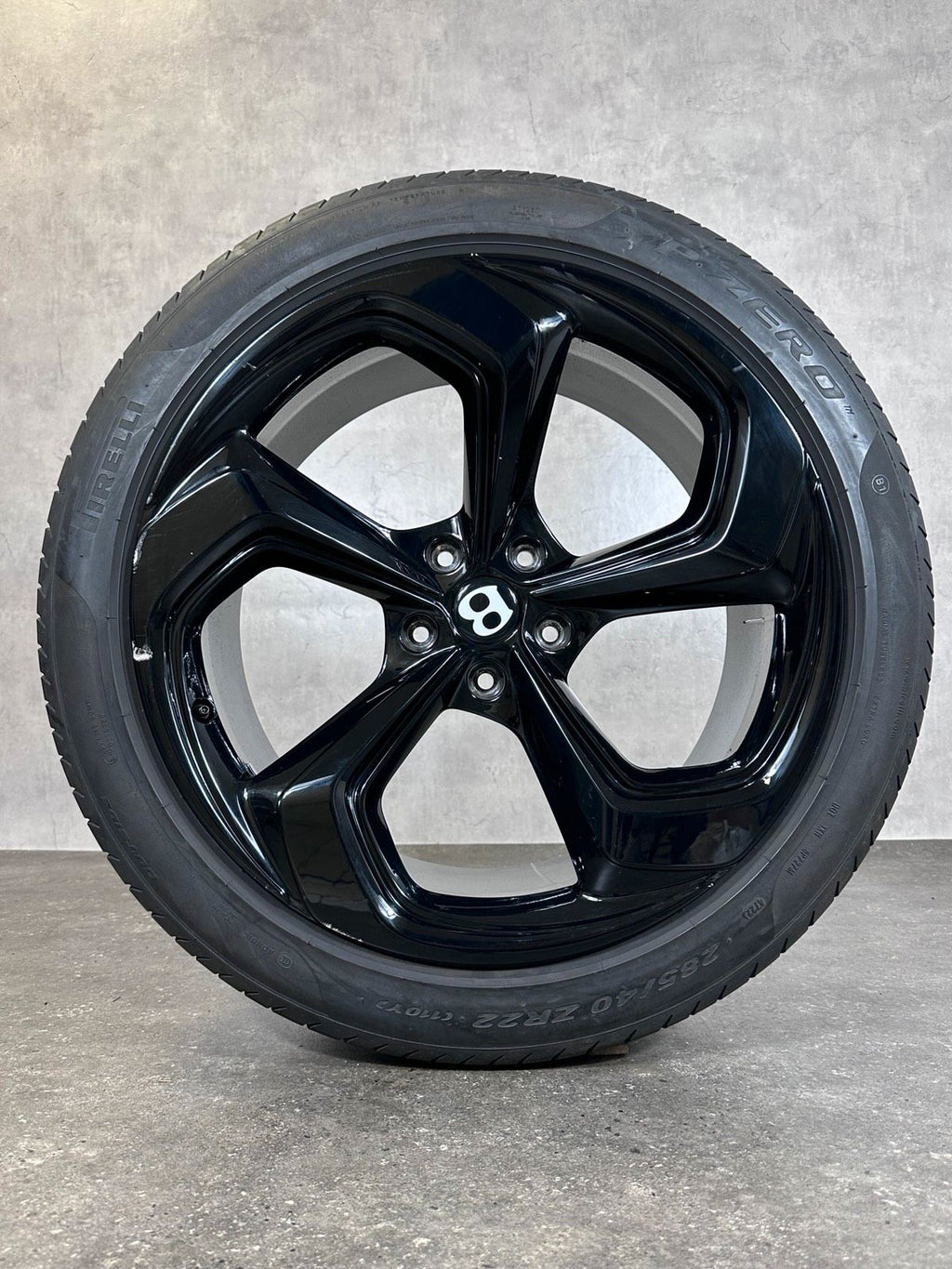 ORIGINAL 22 ZOLL BENTLEY BENTAYGA AV1 SOMMERRÄDER 36A601025BT