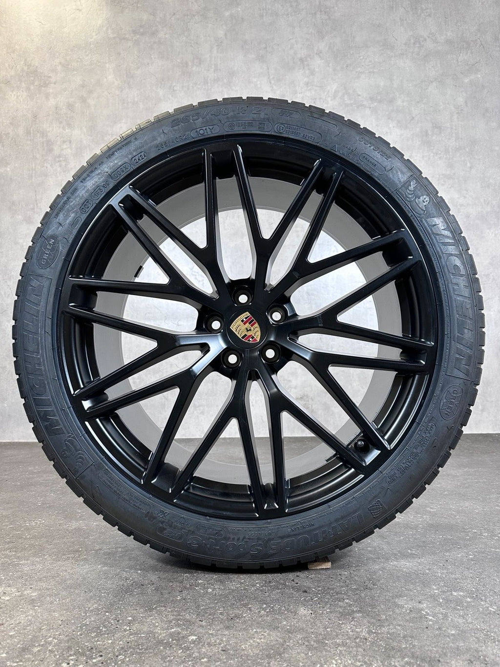 NEU ORIGINAL 21 ZOLL PORSCHE MACAN III 95B Spyder SOMMERRÄDER
