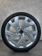 NEU ORIGINAL 18 ZOLL VW GOLF 8 VIII BERGAMO WINTERRÄDER 5H