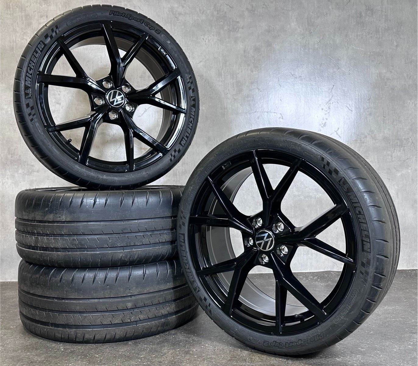 ORIGINAL 19 ZOLL VW GOLF 8 VIII R ESTORIL SOMMERRÄDER 5H