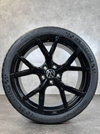 ORIGINAL 19 ZOLL VW GOLF 8 VIII R ESTORIL SOMMERRÄDER 5H