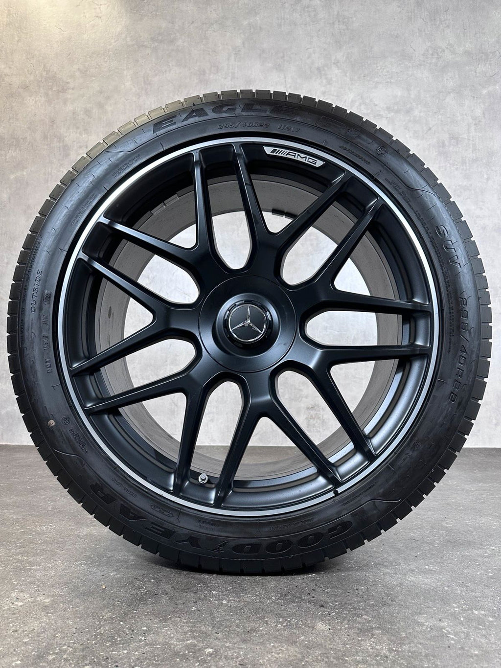 ORIGINAL 22 ZOLL MERCEDES G63 W465 W463 SOMMERRÄDER G-KLASSE