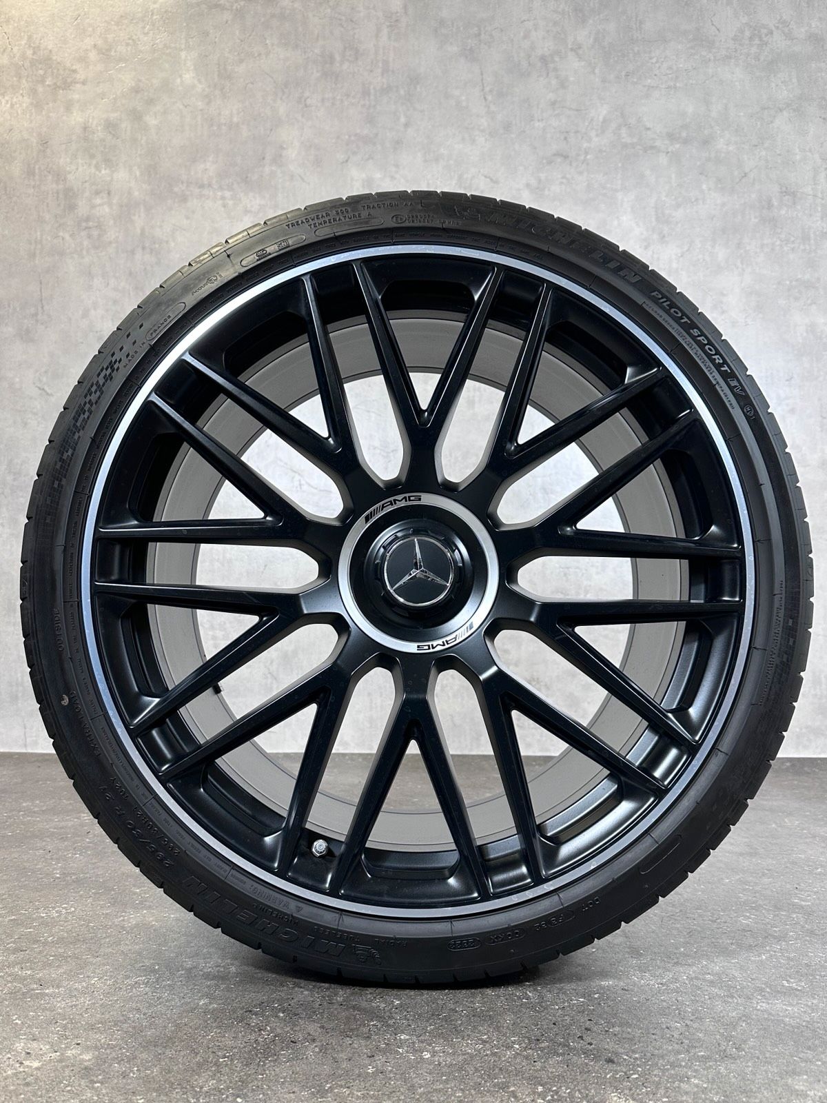 ORIGINAL 21 ZOLL MERCEDES SL 43 55 63 R232 KREUZSPEICHE SOMMER