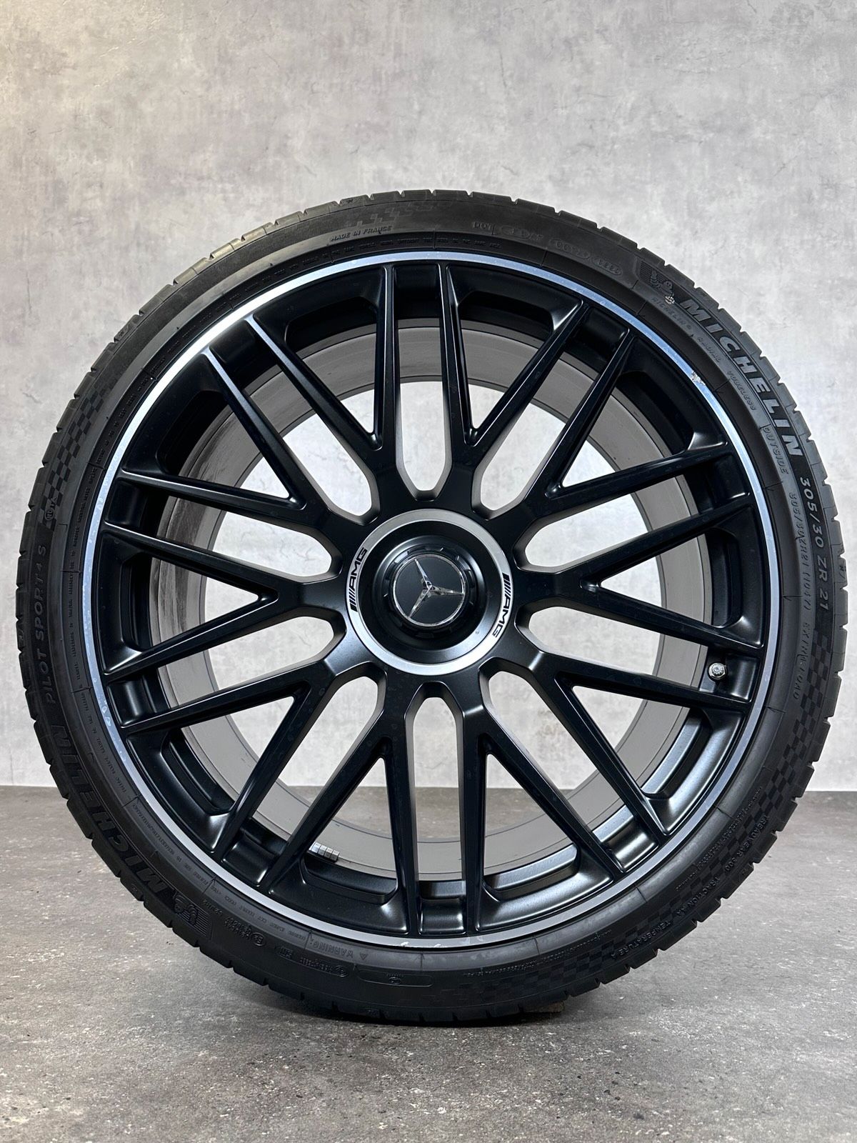 ORIGINAL 21 ZOLL MERCEDES SL 43 55 63 R232 KREUZSPEICHE SOMMER