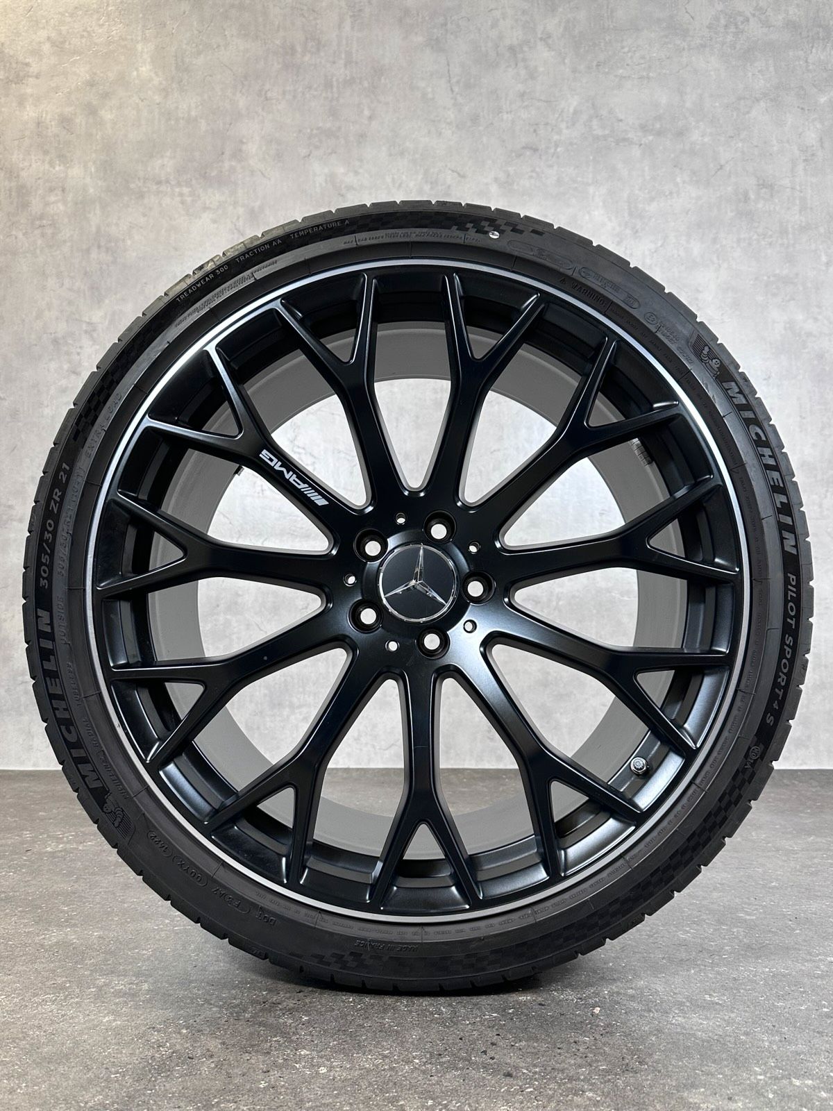 ORIGINAL 21 ZOLL MERCEDES SL AMG SOMMERRÄDER R232 A2324012700