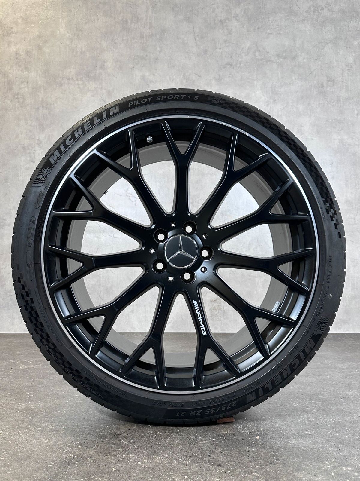 ORIGINAL 21 ZOLL MERCEDES SL AMG SOMMERRÄDER R232 A2324012700