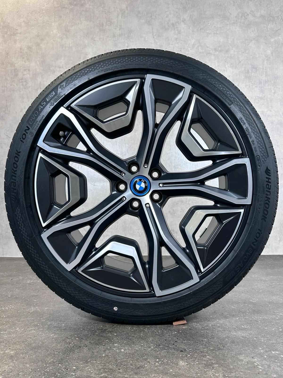 ORIGINAL 22 ZOLL BMW iX i20 STYLING 1021 SOMMERREIFEN AERODYNAMIC