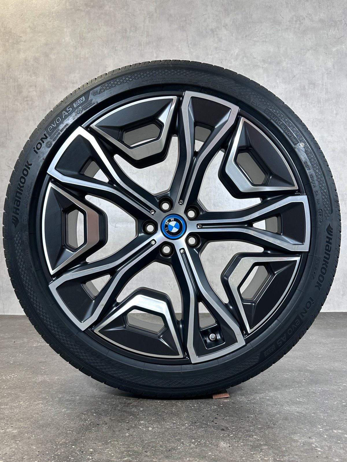 ORIGINAL 22 ZOLL BMW iX i20 STYLING 1021 SOMMERREIFEN AERODYNAMIC