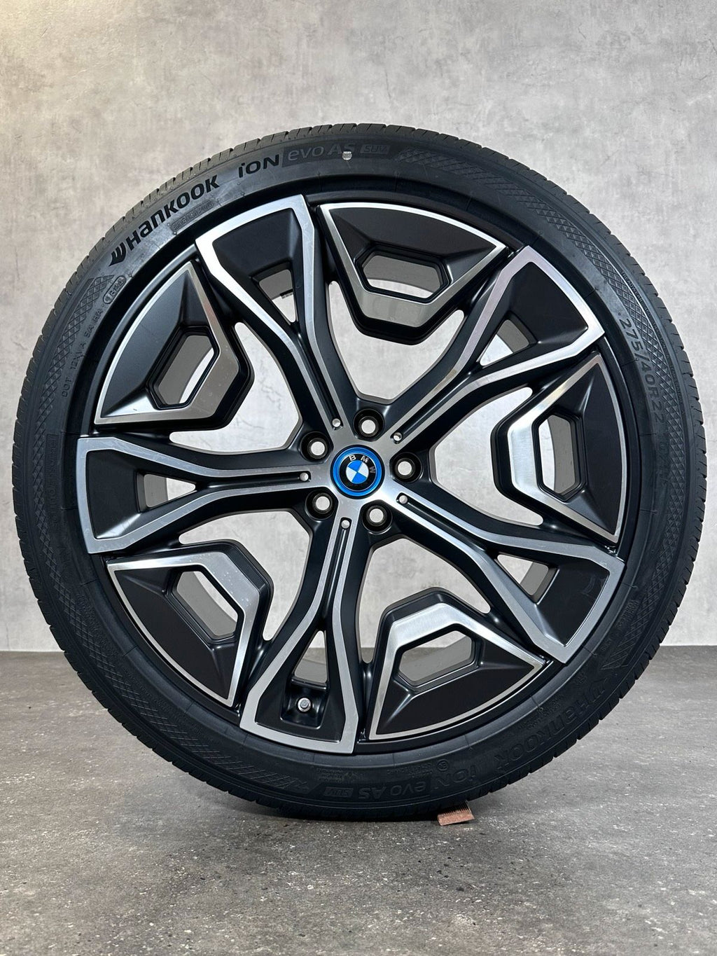 ORIGINAL 22 ZOLL BMW iX i20 STYLING 1021 SOMMERREIFEN AERODYNAMIC