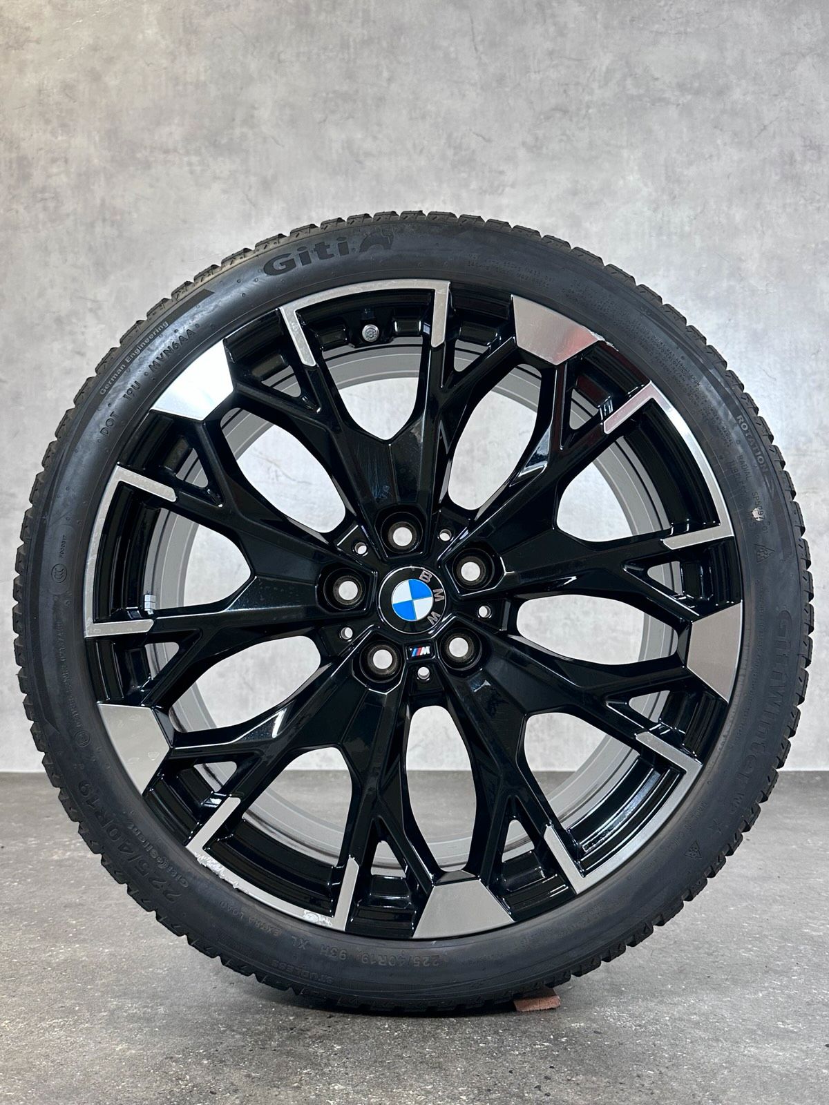 ORIGINAL 19 ZOLL BMW 1er F70 WINTERREIFEN STYLING M 977