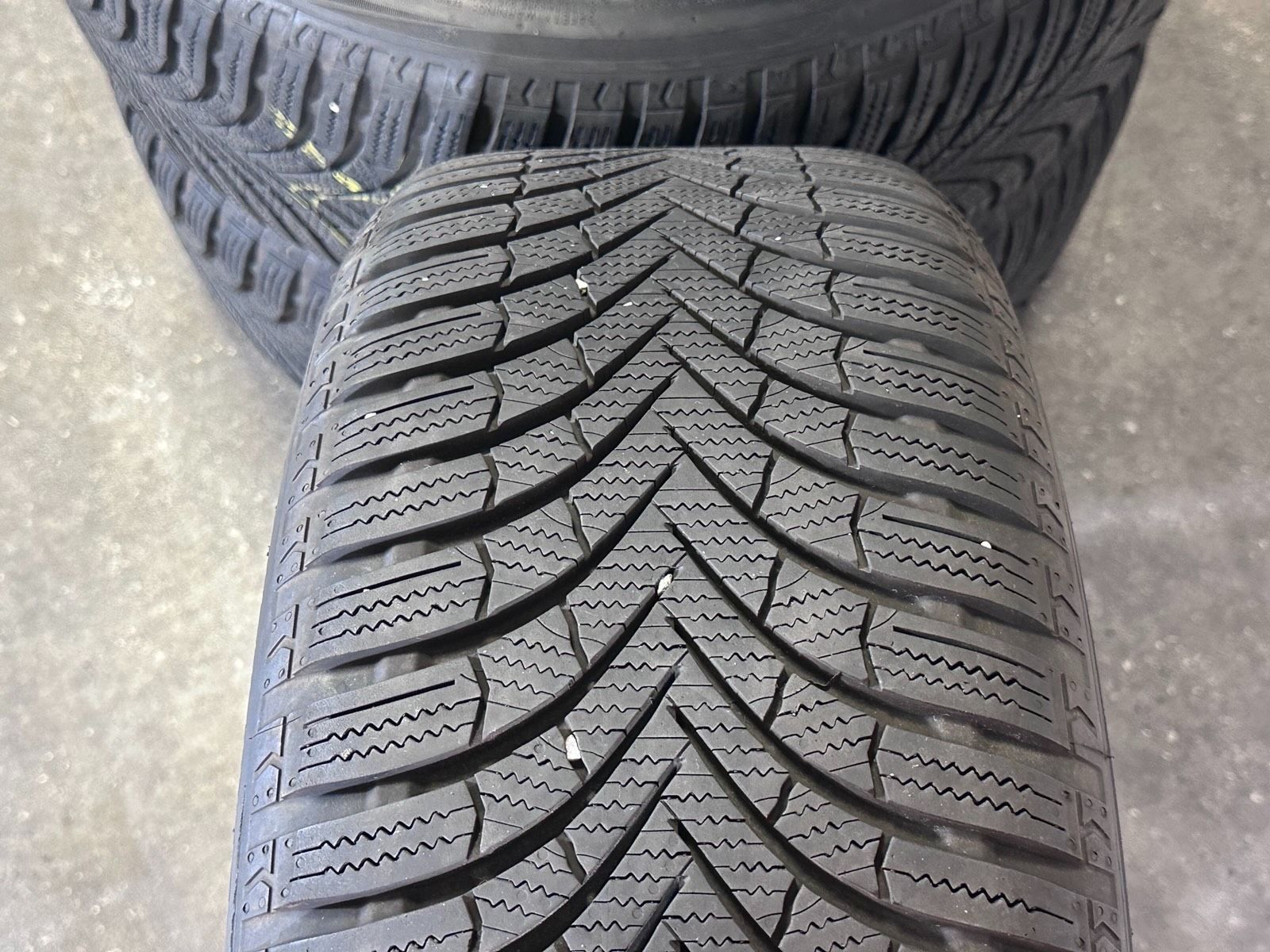 ORIGINAL 19 ZOLL BMW 1er F70 WINTERREIFEN STYLING M 977