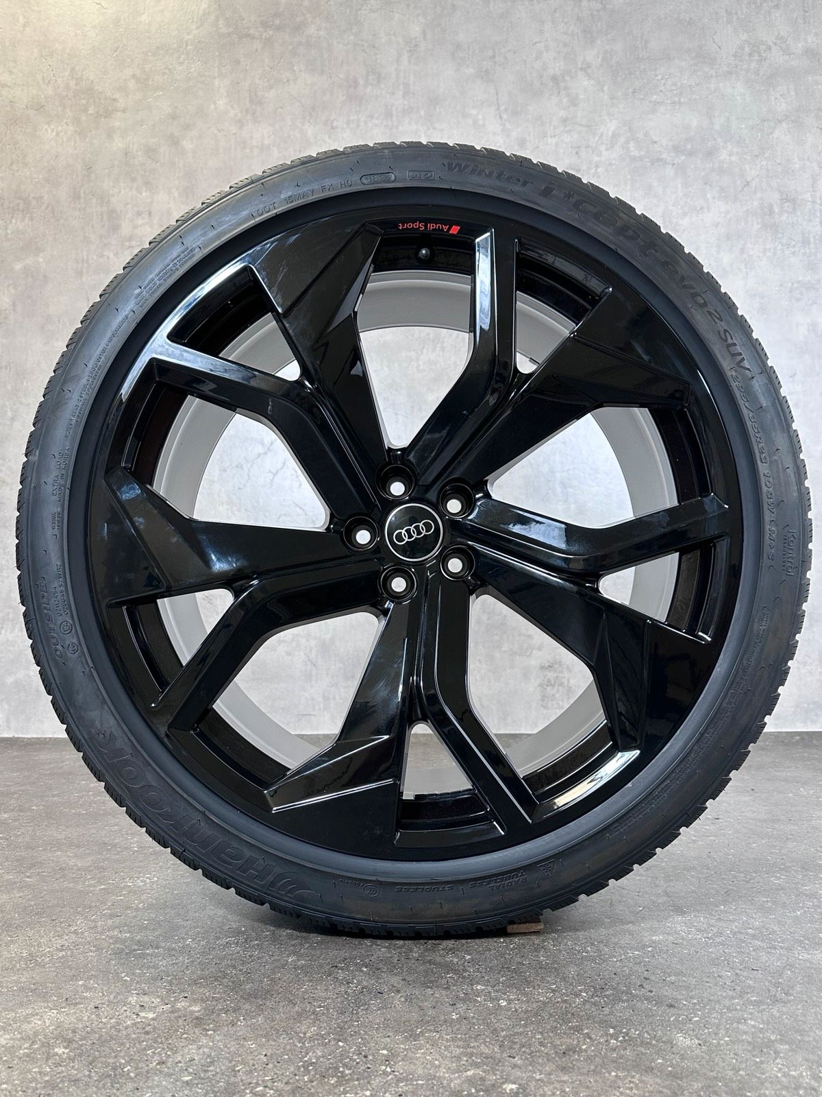NEU ORIGINAL 23 ZOLL AUDI SPORT RS Q8 RSQ8 4M8 WINTERREIFEN