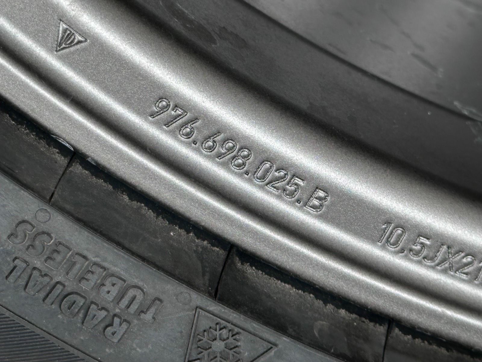 ORIGINAL 21 ZOLL PORSCHE PANAMERA G3 976 ZV WINTERREIFEN