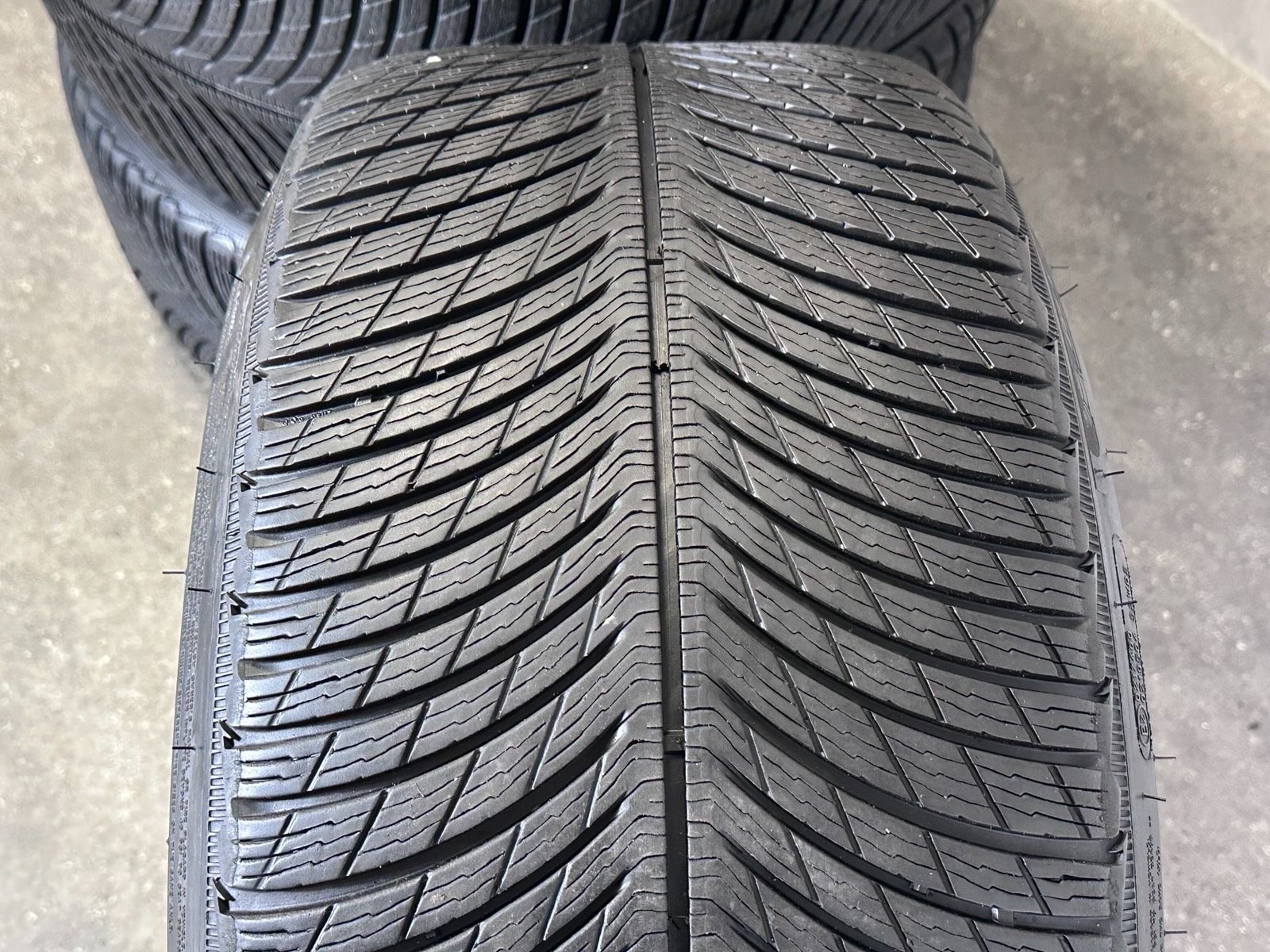 ORIGINAL 21 ZOLL AUDI E-TRON GT RS WINTERREIFEN 4J3601025J