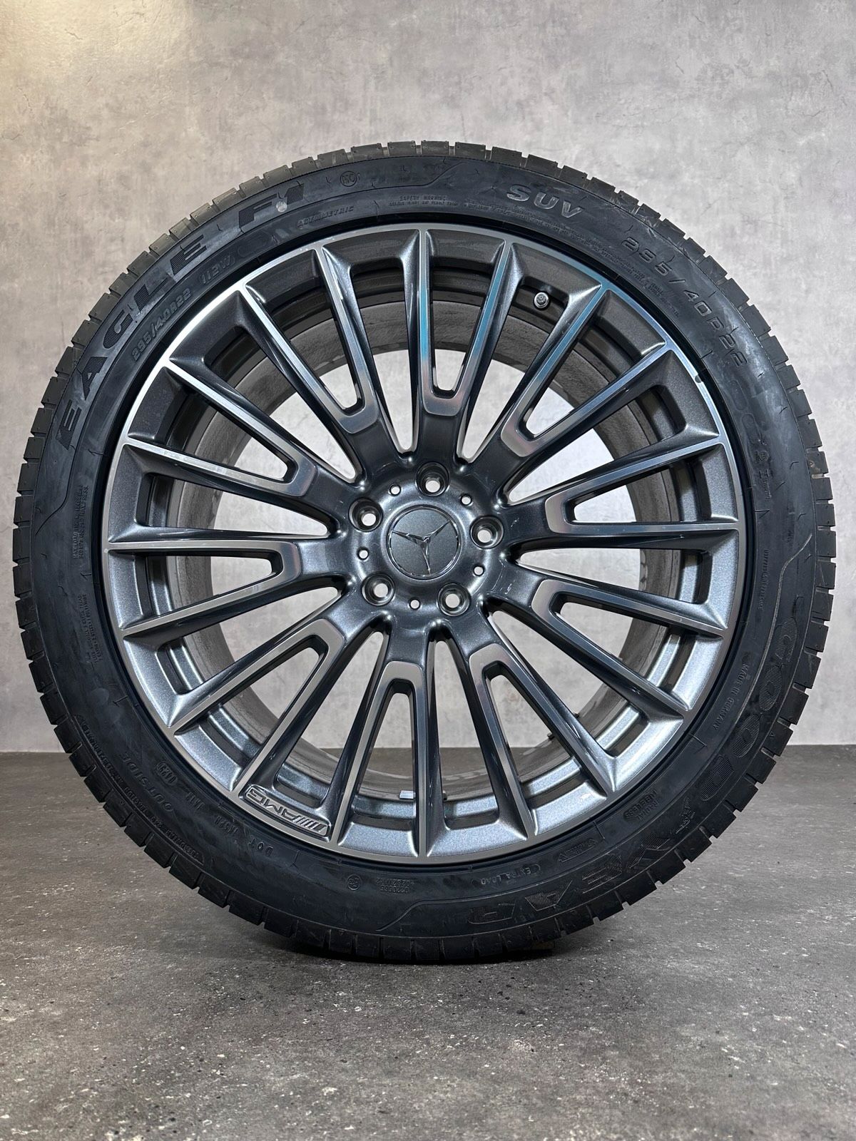 ORIGINAL 22 ZOLL MERCEDES G63 G-KLASSE W465 W463 SOMMERREIFEN