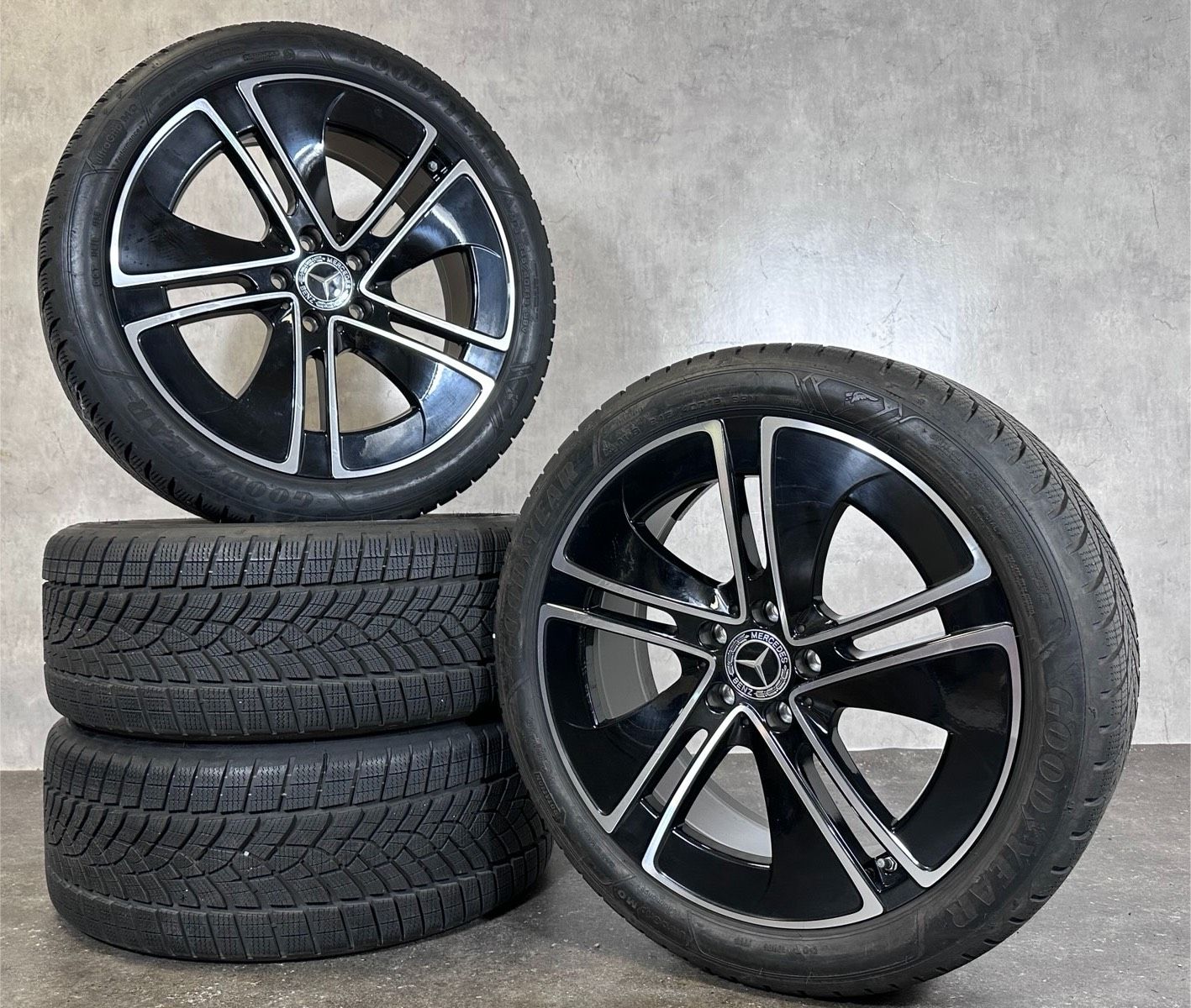 ORIGINAL 19 ZOLL MERCEDES CLE A236 C236 WINTERREIFEN A236