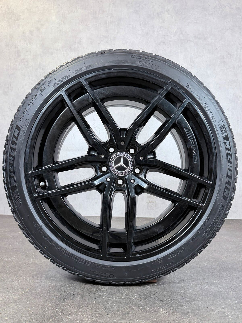 ORIGINAL 20 ZOLL MERCEDES SL 43 55 63 R232 W232 WINTERREIFEN AMG