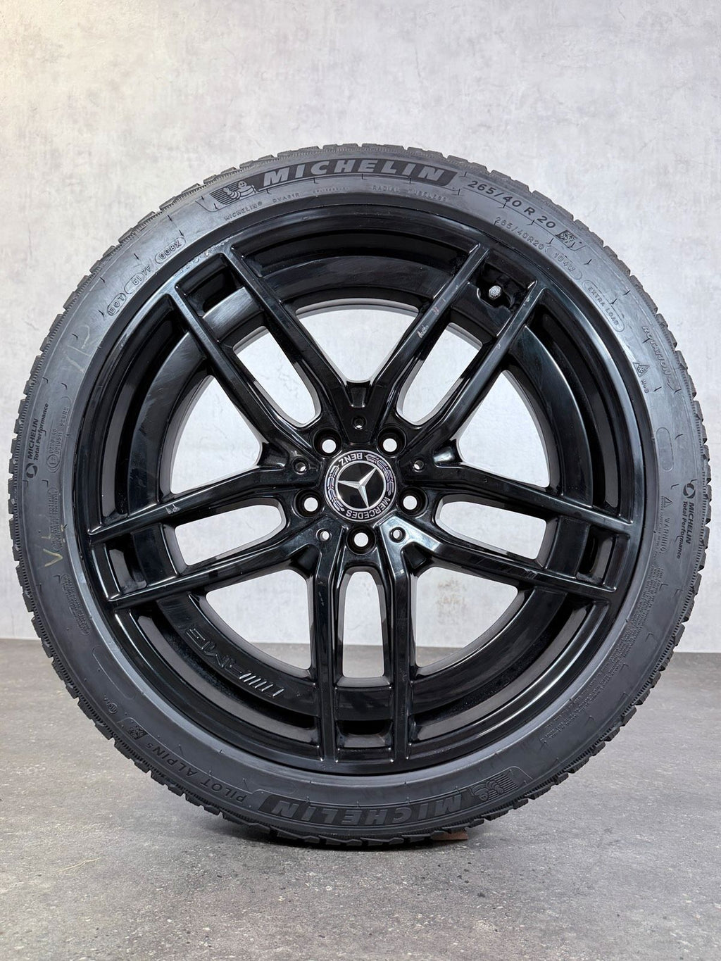 ORIGINAL 20 ZOLL MERCEDES SL 43 55 63 R232 W232 WINTERREIFEN AMG