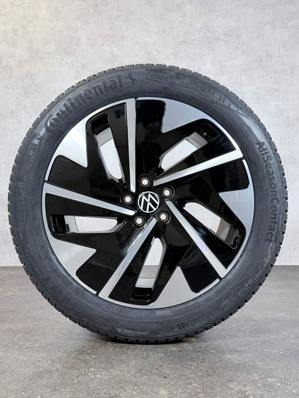 NEU ORIGINAL 19 ZOLL VW ID.7 ALLWETTERREIFEN HUDSON