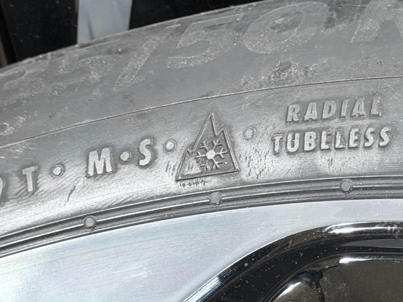 NEU ORIGINAL 19 ZOLL VW ID.7 ALLWETTERREIFEN HUDSON