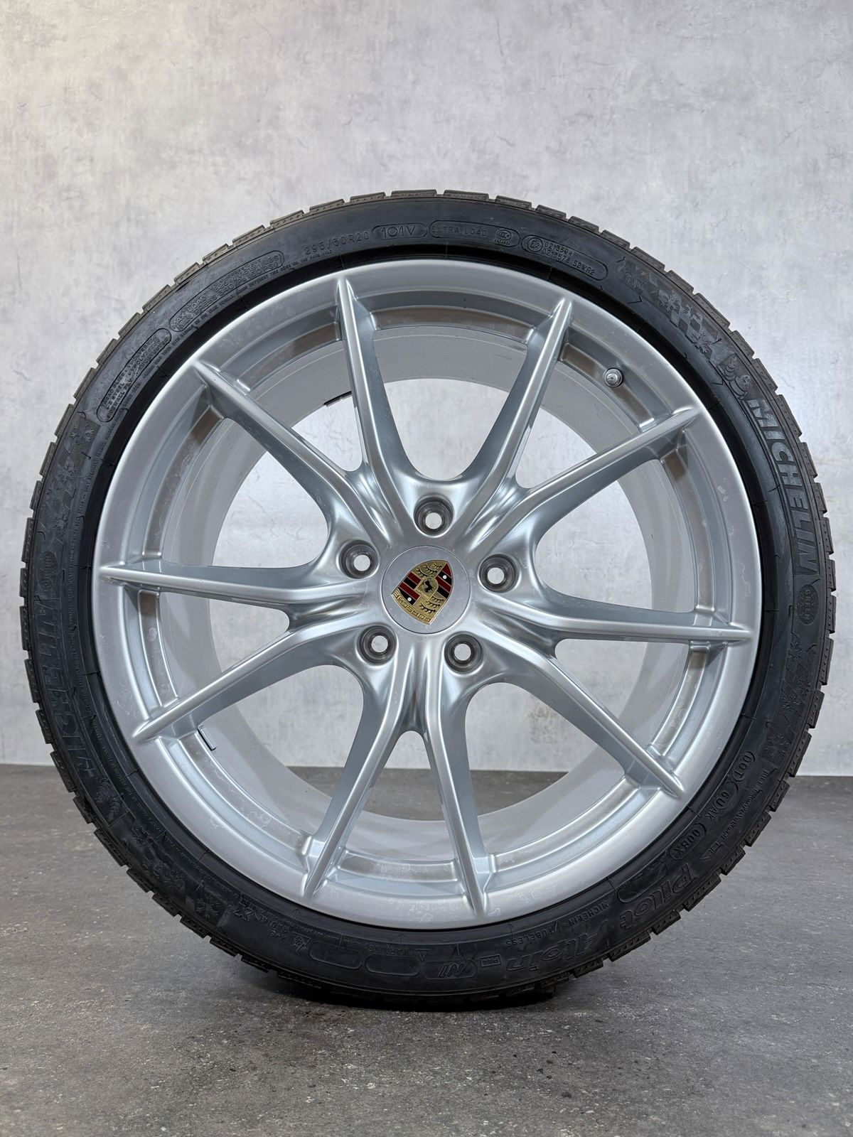 ORIGINAL 20 ZOLL PORSCHE 991 CARRERA S C2 FACELIFT WINTERREIFEN