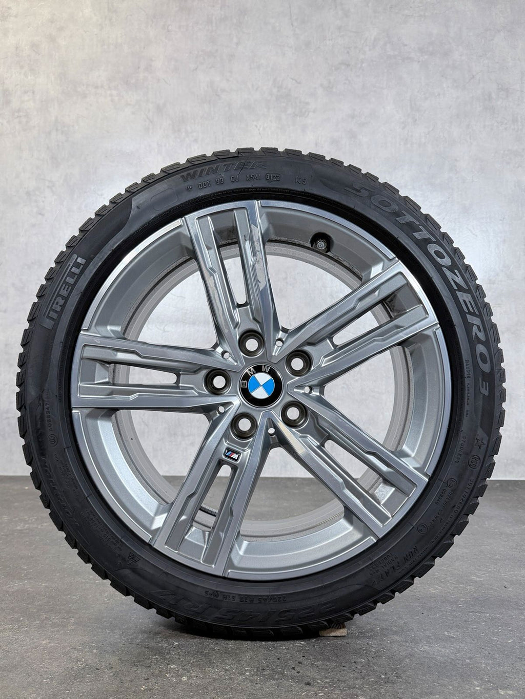 ORIGINAL 17 ZOLL BMW 1er F40 2er GC F44 M 550 WINTERREIFEN