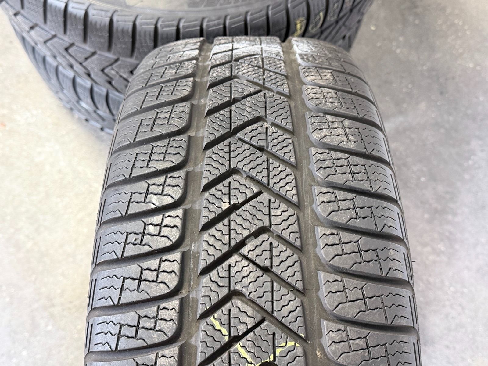 ORIGINAL 20 ZOLL BMW X1 iX1 U11 X2 U10 STYLING 869i WINTERREIFEN