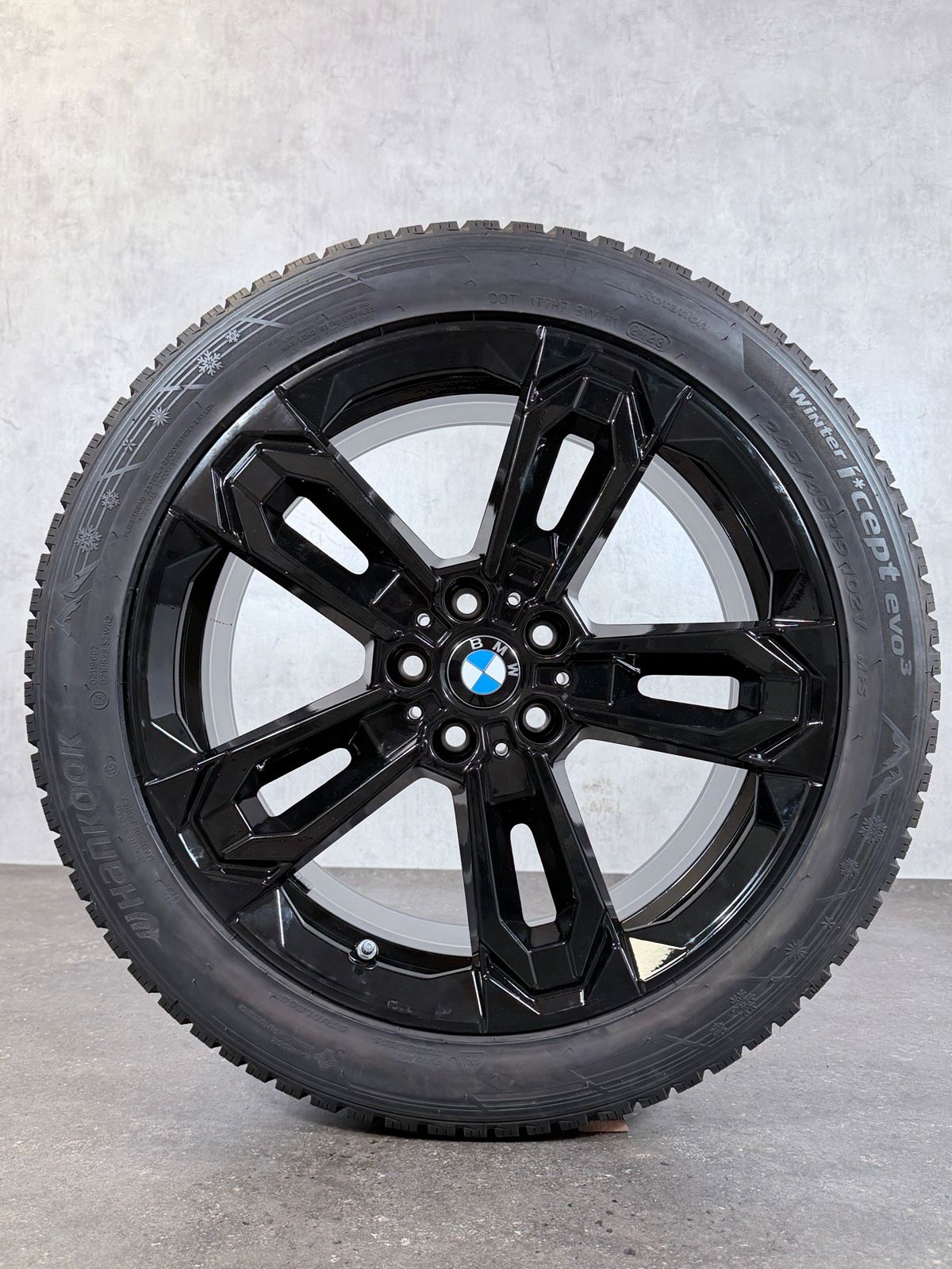 ORIGINAL 19 ZOLL BMW iX1 X1 U11 X2 U10 STYLING 871M WINTERREIFEN